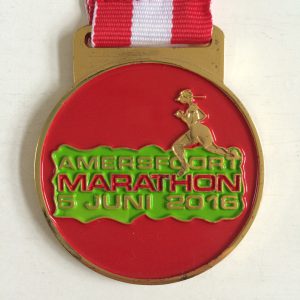 hardlopen medaille halve marathon Amersfoort